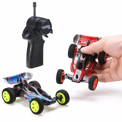 Mini coche RC a escala 1/32, vehículo todoterreno de juguete con tracción en las 4 ruedas, 2,4 G, multijugador, 4 canales, carga USB, Envío 0.00 $.