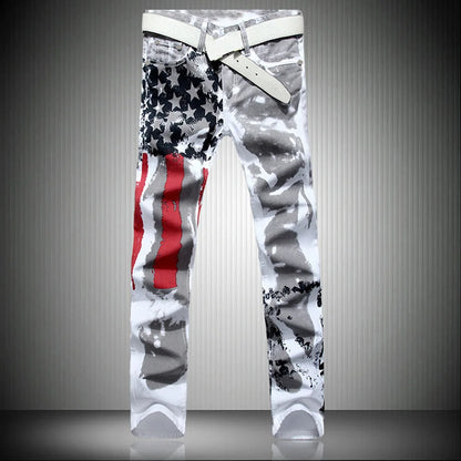 Jeans Rectos de Alta Calle para Hombre | Mezclilla Blanca con Estampado de Bandera y Estrellas | Slim Fit Elástico | Envío Gratis en **FLIPISHOP.COM**