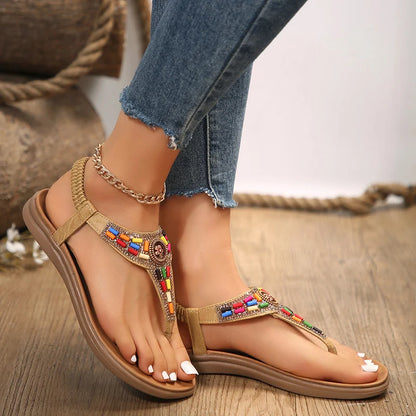 Sandalias bohemias de lujo para mujer, sandalias de verano 2024 con punta de clip y tacones planos de varios colores, zapatos de mujer con cristales brillantes y antideslizantes de Roma para mujer