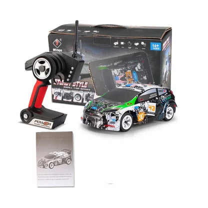 Coche de control remoto con tracción en las cuatro ruedas Cargador Juguetes eléctricos Mini coche de carreras Relación 1:28 Vehículo todoterreno de alta velocidad, Envío 0.00 $.