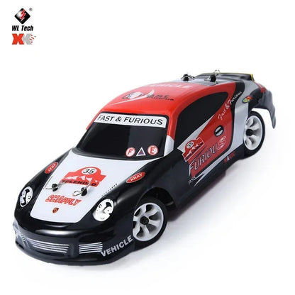 Coche de control remoto con tracción en las cuatro ruedas Cargador Juguetes eléctricos Mini coche de carreras Relación 1:28 Vehículo todoterreno de alta velocidad, Envío 0.00 $.