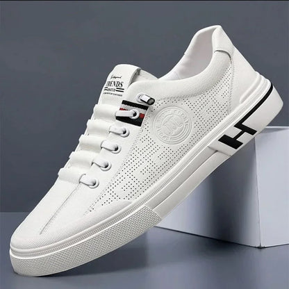 Zapatillas Blancas para Hombre | Sneakers Grabados Transpirables 2025 | Suela Gruesa y Cómoda para Estudiantes con Envío Gratis Todo el Año - FLIPISHOP.COM