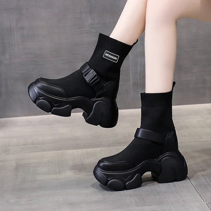 Botines Chelsea de Tacón Medio para Mujer | Tejido Gótico y Estilo de Moda 2025 | Envío Gratis en **FLIPISHOP.COM**