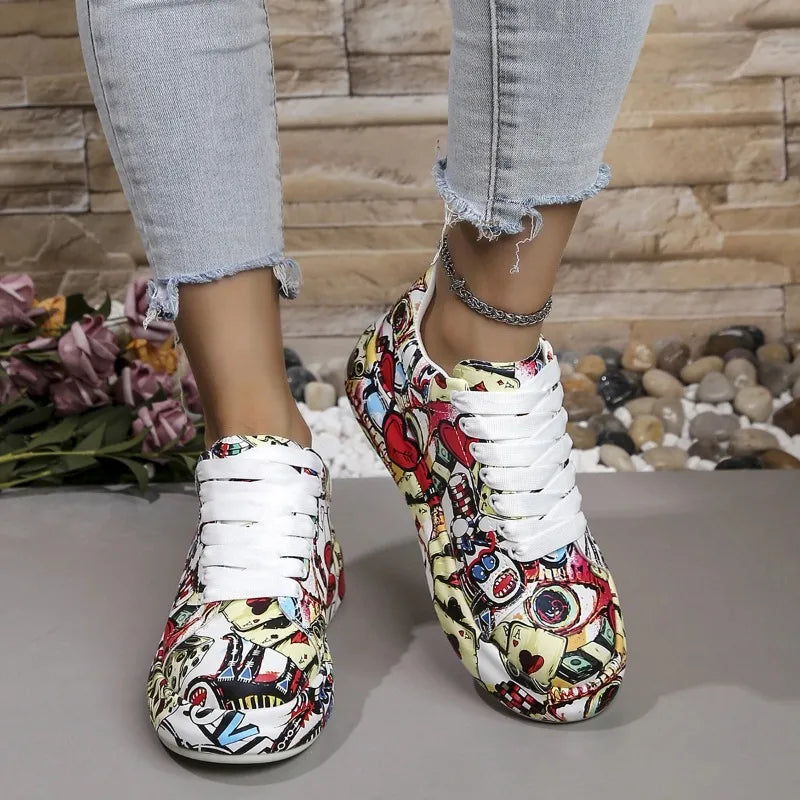 Zapatillas de Deporte Casuales para Mujer | Moda 2025 | Grafiti y Cordones | Envío Gratis en FLIPISHOP.COM